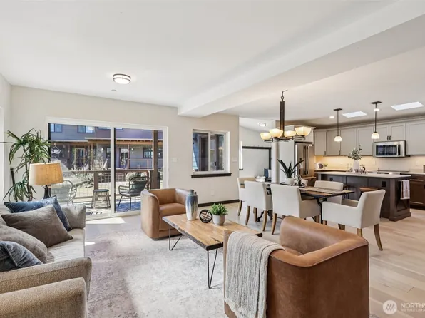 1402 194th Street SE #9, Bothell, WA 98012