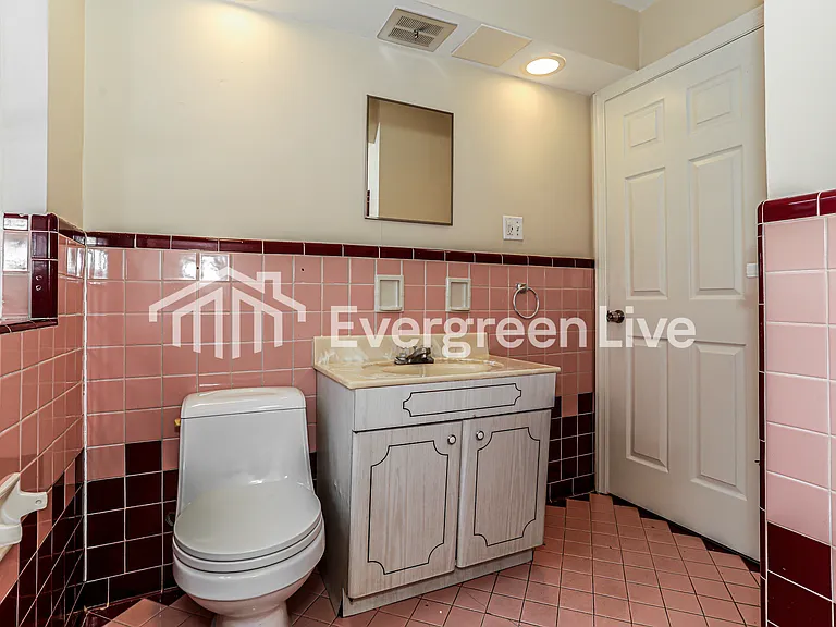 2161 Sylved Ln — Photo 13