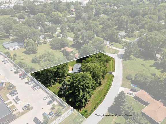 3rd image of 5115 Lorton Ave