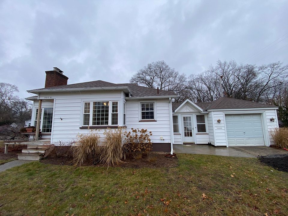 2572 Glenside Blvd, Muskegon, MI 49441 Zillow