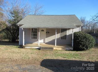 107 S Inman Ave, Bessemer City, NC 28016