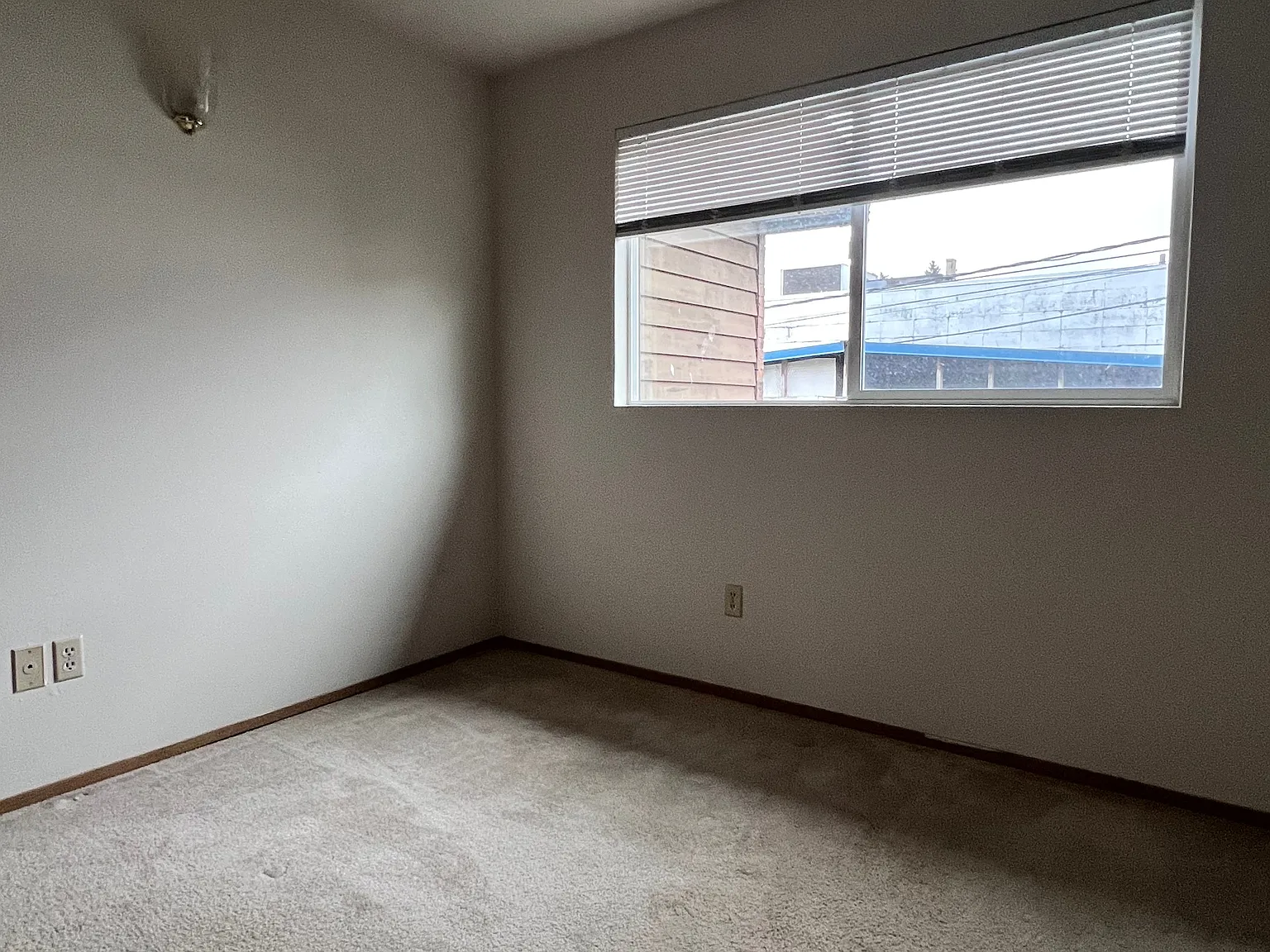1 bed, 525 sqft, $1,352 — Photo 3