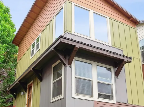 4325 SE Division St Unit B, Portland, OR 97206