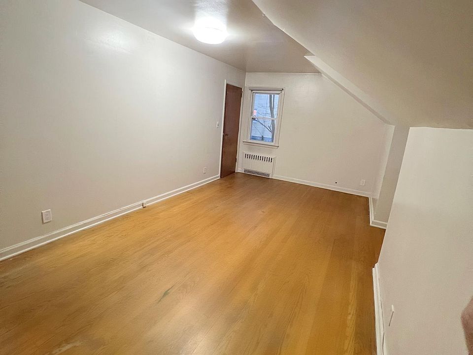 2nd image of 66 Tower Pl Floor 2