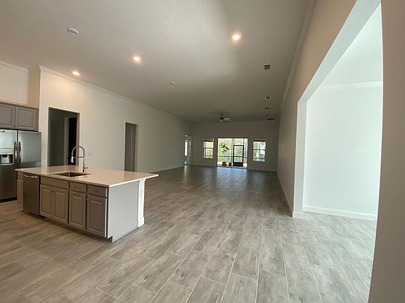 3rd image of 122 Antila Way