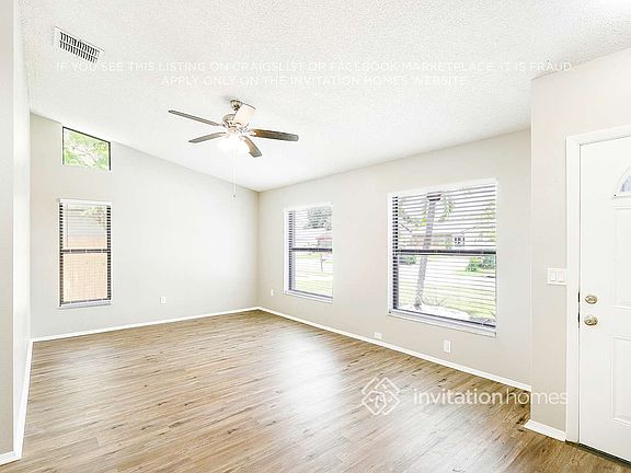 5th image of 916 Axlewood Cir