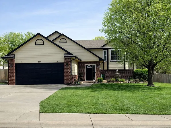 800 N Linden Ln, Derby, KS 67037