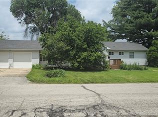 1501 NW A St, Blue Springs, MO 64015