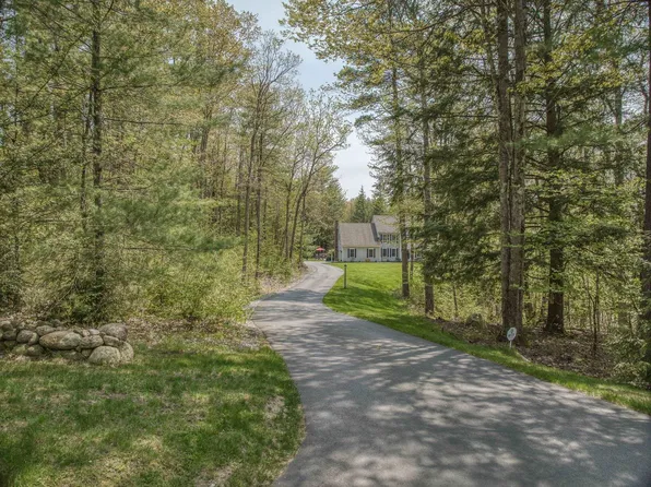 37 GREELEY HILL Road, Bedford, NH 03110