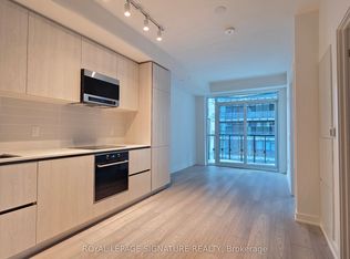 120 Broadway Ave #1507, Toronto, ON M4P 1V8