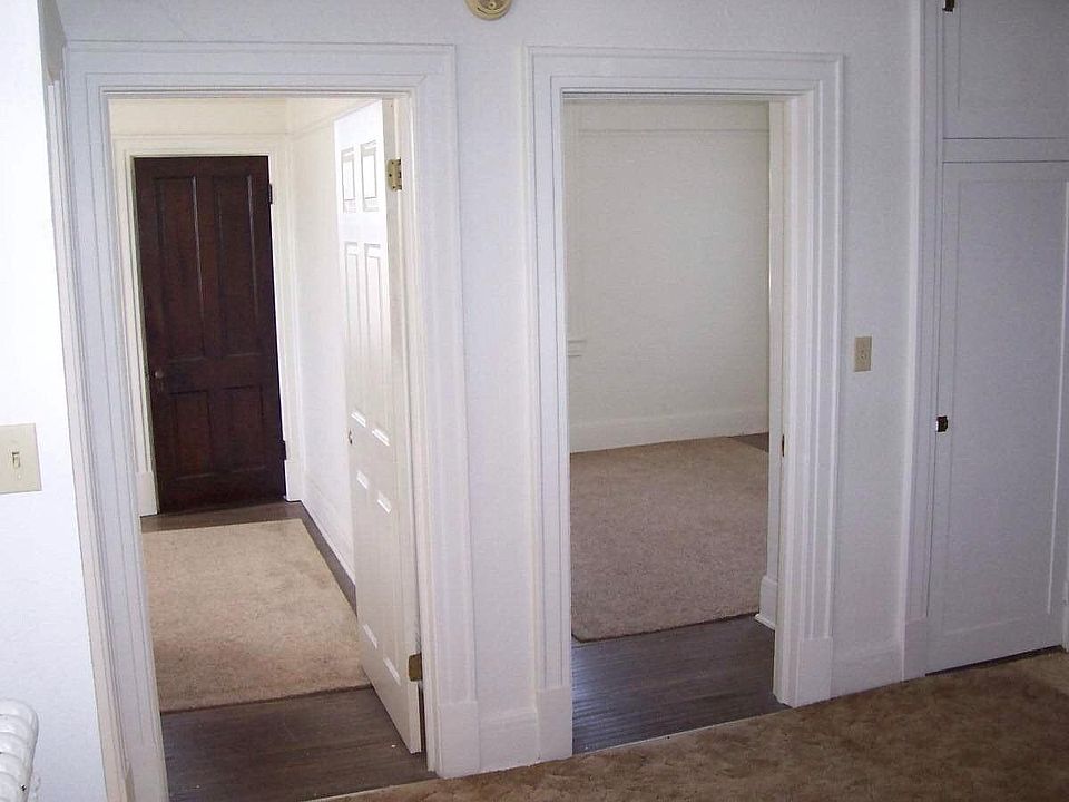 2nd image of 634 N 6th St APT 10