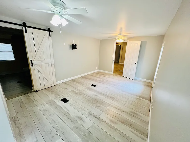 2591 Myrtle Loop — Photo 15