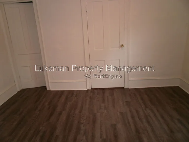 932 S Park St #930-2 — Photo 3