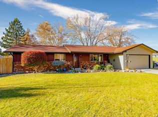 2336 S Tacoma St, Kennewick, WA 99337