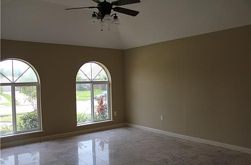3rd image of 11301 Fernley Dr