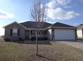 1307 Jude Ln, Carthage, MO 64836