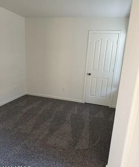 887 W Desert Hills Dr — Photo 9