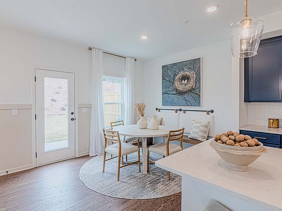 Leydenview - Marigold Interior Image 5