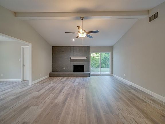 5th image of 1717 Barclay Dr