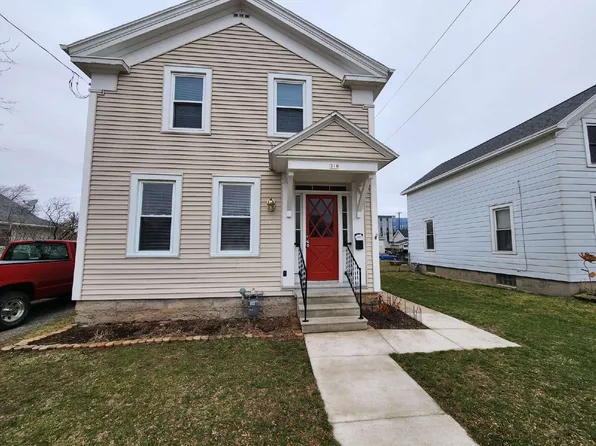 310 W 7th Ave, Oshkosh, WI 54902
