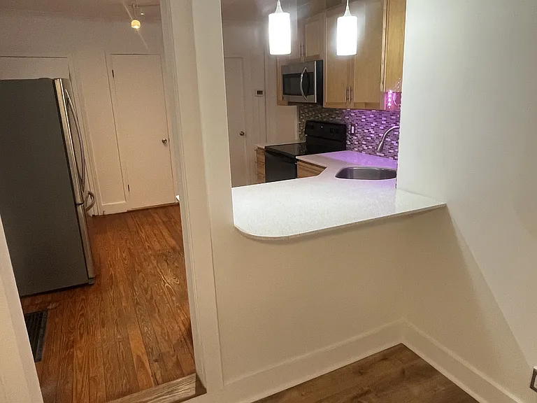 522 W Seneca St #1 — Photo 16
