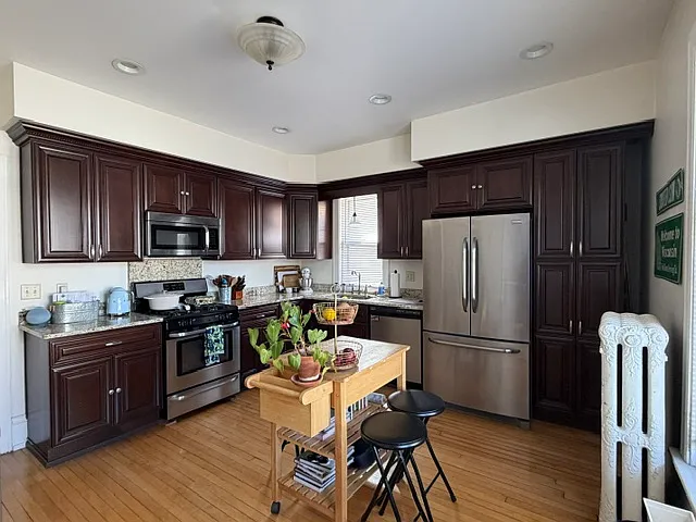 2755 N Downer Ave — Photo 18