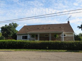 3049 Chessman St, Allison Park, PA 15101