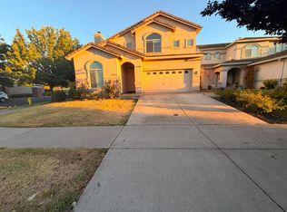 100 Halley Glen Dr, Roseville, CA 95678