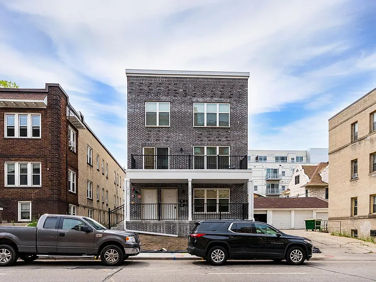 1721 Lagoon Avenue — Photo 19
