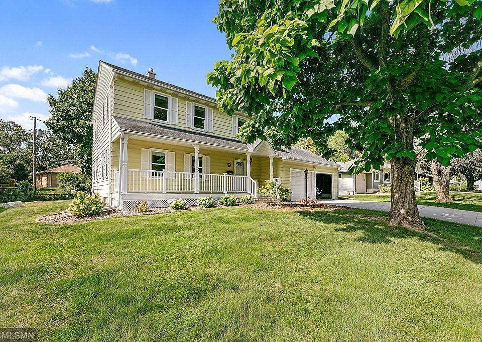 1st image of 213 Dessa Ln