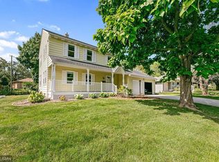 213 Dessa Ln, South Saint Paul, MN 55075