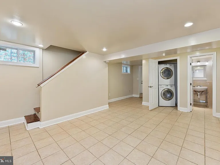 2231 Otis St NE #DETACHED — Photo 19