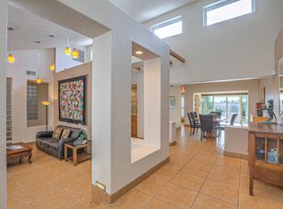 6025 Casa Feliz NE, Albuquerque, NM 87111
