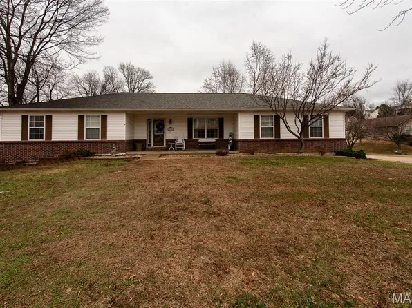 2006 Clark Dr, Washington, MO 63090