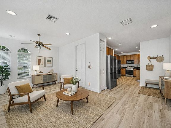 3rd image of 16088 Poppyseed Circle #304