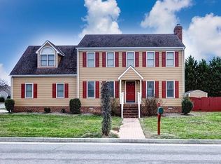 200 Pecan Tree Ter, Colonial Heights, VA 23834