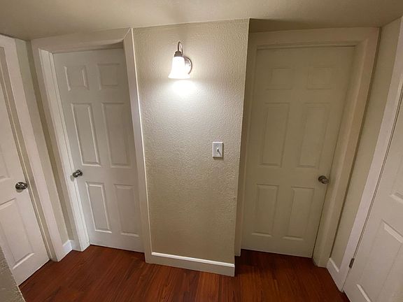 4th image of 1410 W Wren Dr