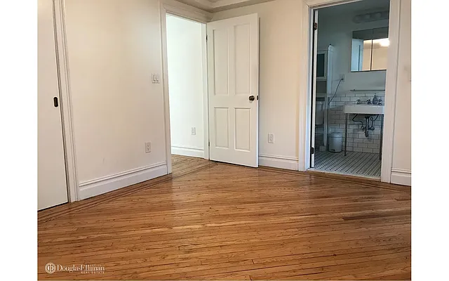 Rented by Douglas Elliman | media 26