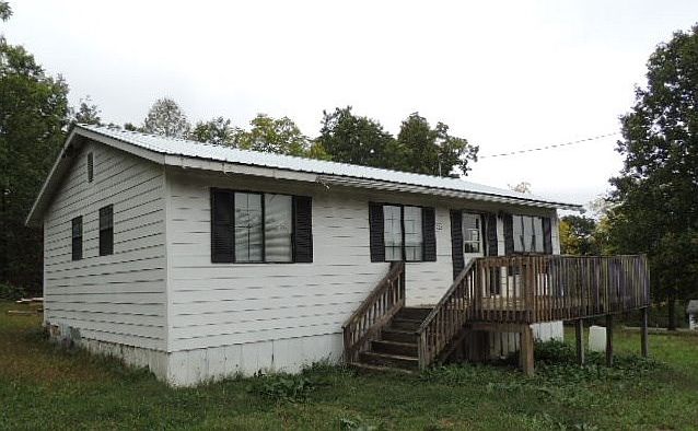 1st image of 228 Edmonton Ln