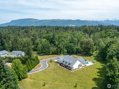 6068 E Hemmi Lane, Bellingham, WA, 98226