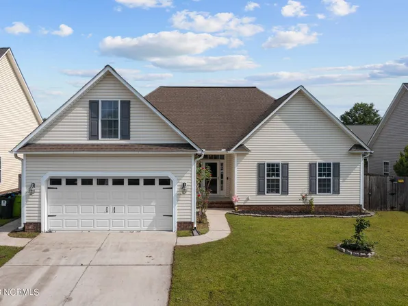 218 Sellhorn Boulevard, New Bern, NC 28562