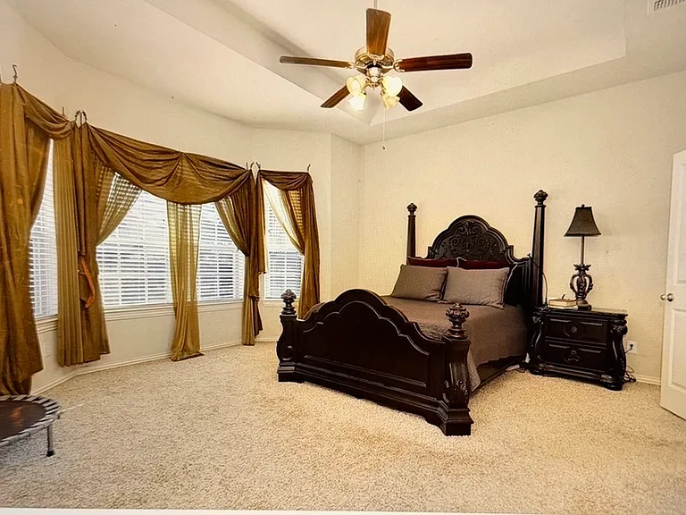 3108 Hereford Dr — Photo 8