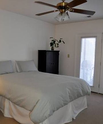 5th image of 3792 Bingham Dr