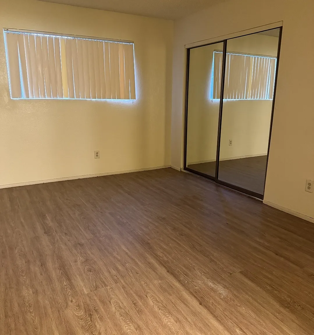 3 bed, $2,500 — Photo 1
