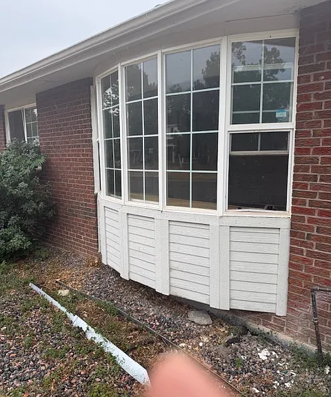 477 Oswego Ct — Photo 1