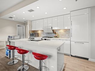 9213 Odlin Rd #102, Richmond, BC V6X 1C8