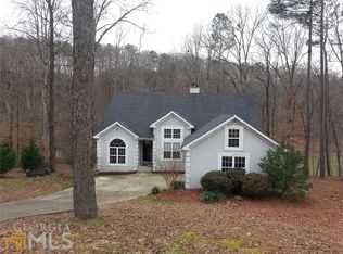 5353 Forest Dr, Loganville, GA
