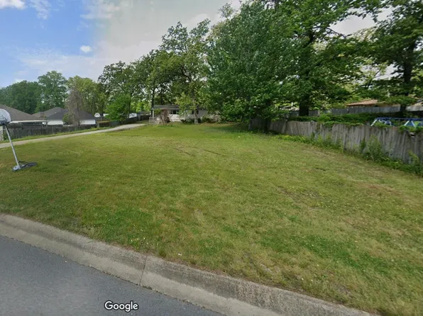 (undisclosed Address), Benton, AR 72015