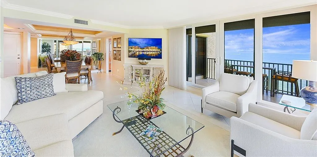 2 bed, 2.0 bath, 1400 sqft, $14,000 — Photo 3