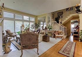 4th image of 4908 W 138th St